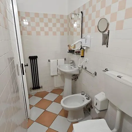 Hotel Montecodeno Varenna