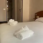 Montecodeno Βαρένα