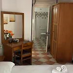 Ξενοδοχείο Montecodeno Βαρένα