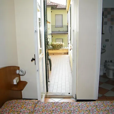 Montecodeno Szálloda