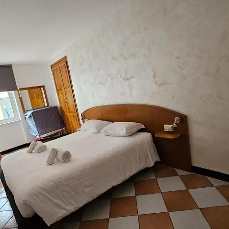 Szálloda Montecodeno 3*