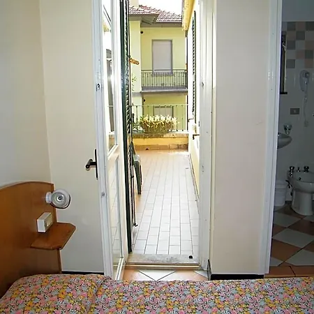 Montecodeno Hotel