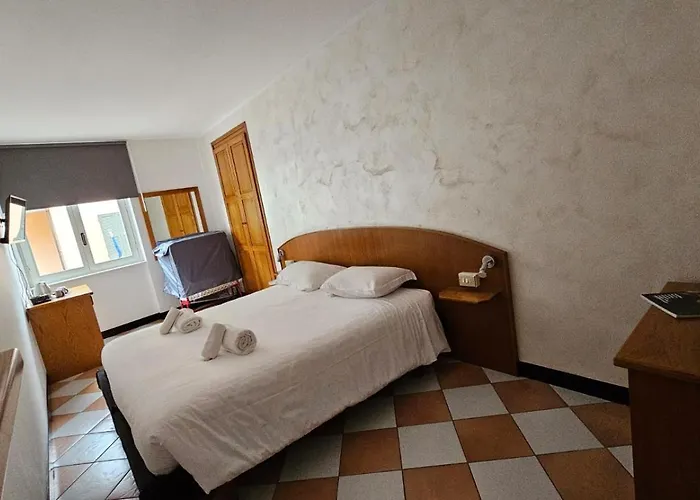 Hotel Montecodeno 3*