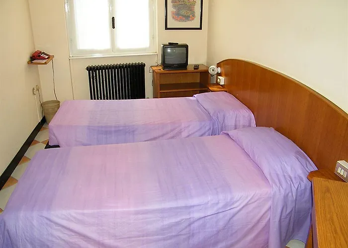 Montecodeno Hotel 3*