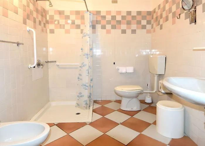 Hotel Montecodeno 3*